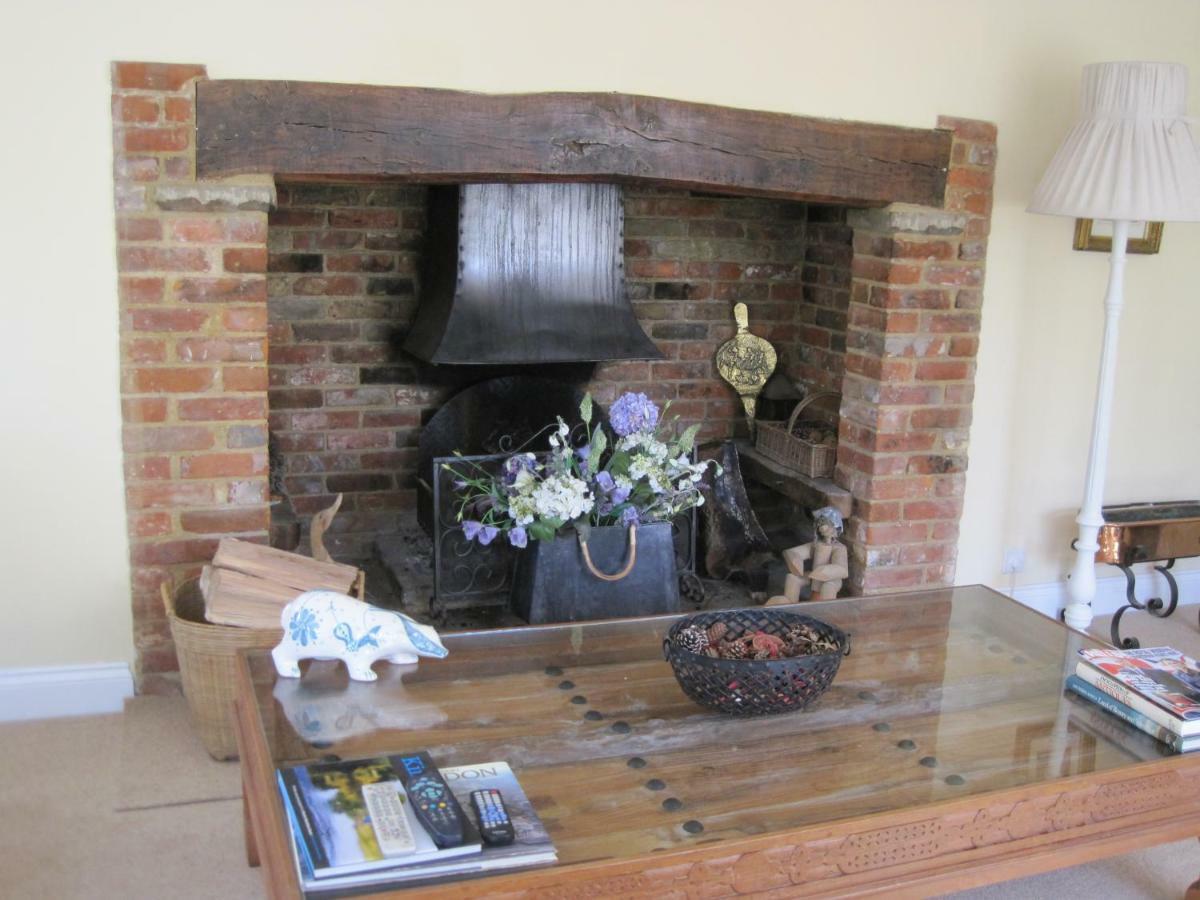 Tilford Mill Cottage Farnham (Surrey) Exterior foto